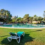 Beautiful Apartment With Big Terrace And Access To 3 Pools Elviria Marbella