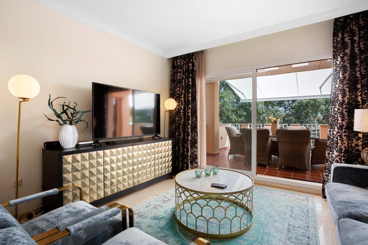Beautiful With Big Terrace And Access To 3 Pools Elviria Leilighet Marbella
